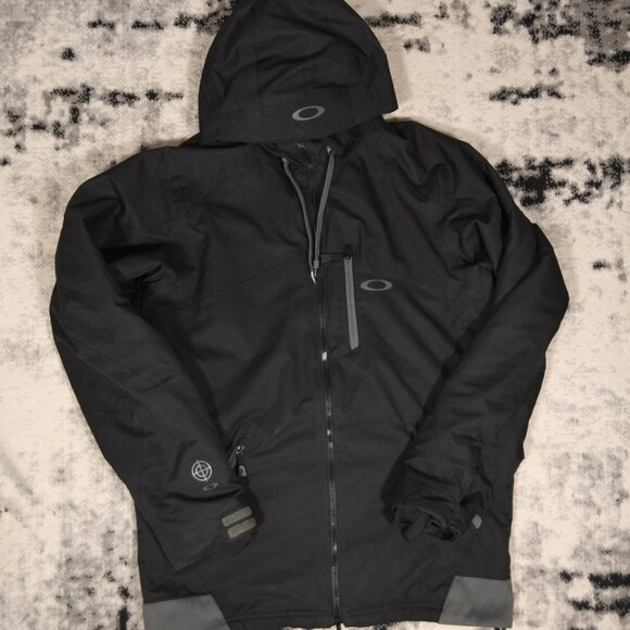 Y2K Vintage Oakley Winter Jacket - Picture 1 of 13